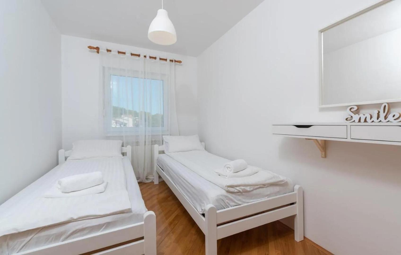 Apartment Near The Center/Beach Pula Exterior photo